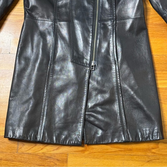 Katherine Kelly Lambs Leather Trench - Picture 3 of 15